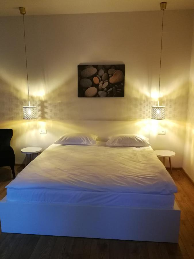 Jules Home Σίμπιου Εξωτερικό φωτογραφία